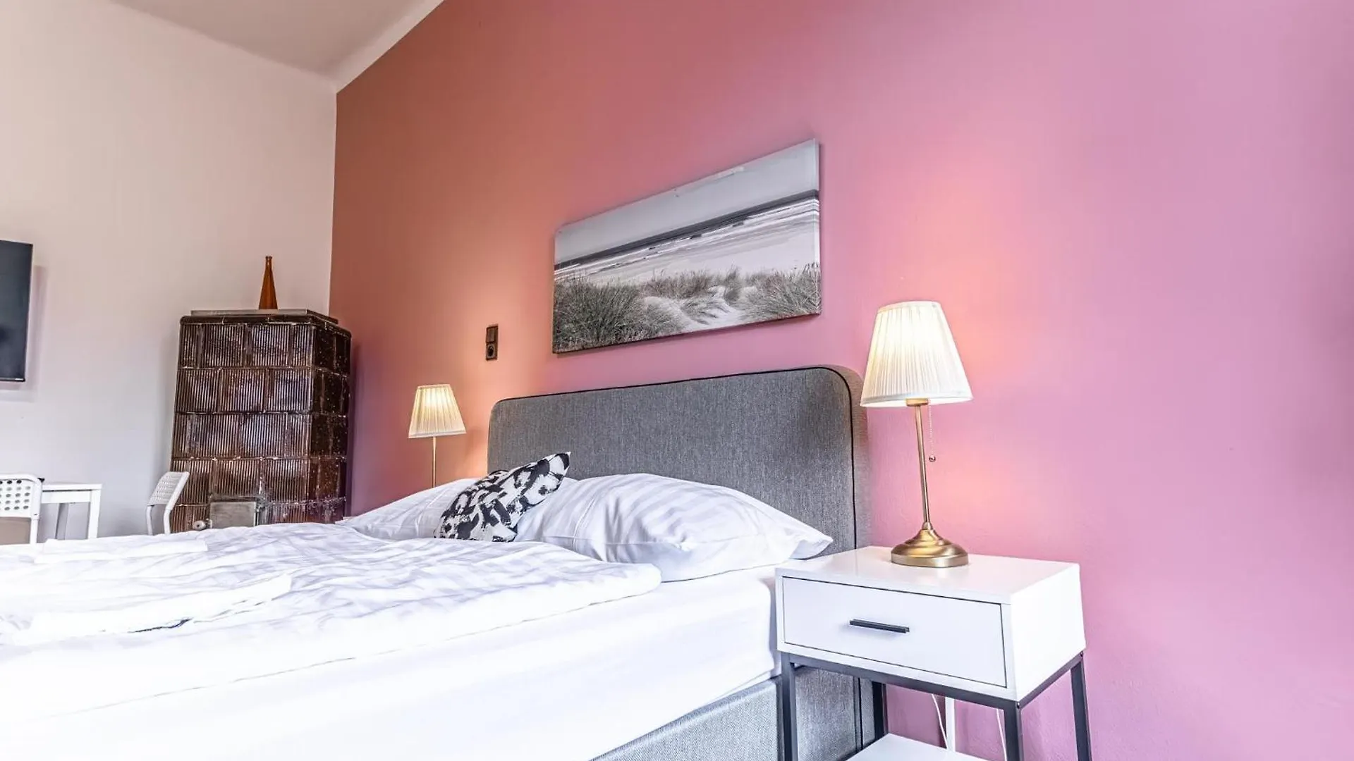 Apartament Lovely 1Br Apt. Near Akh Hospital Wiedeń