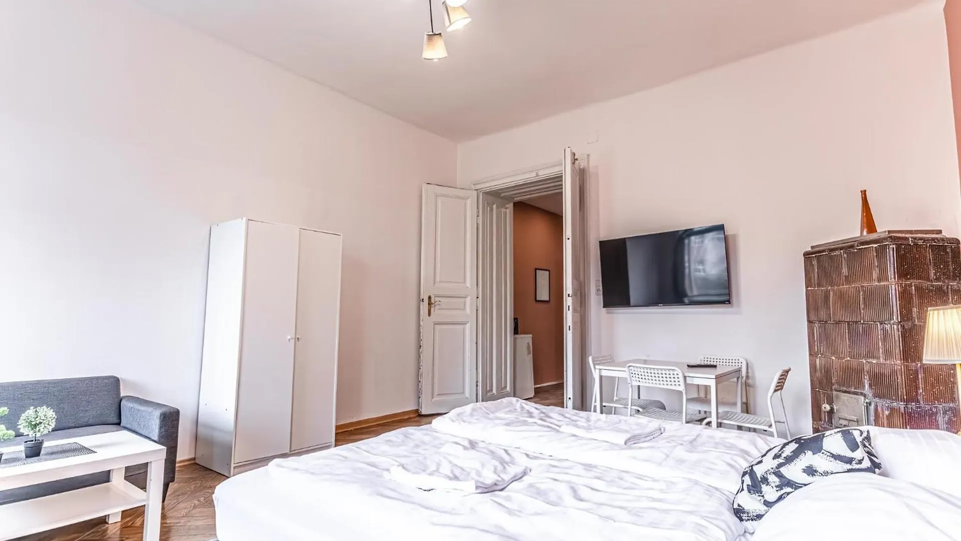 Apartament Lovely 1Br Apt. Near Akh Hospital Wiedeń Austria