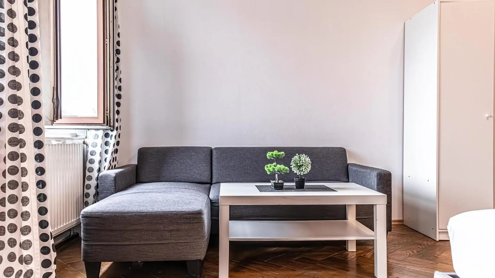 Lovely 1Br Apt. Near Akh Hospital Wiedeń 0*,  Austria